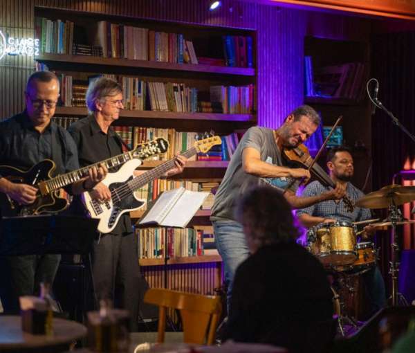 Live @Clube de Jazz:  Marcos Rabello Quarteto grava lbum ao vivo - 