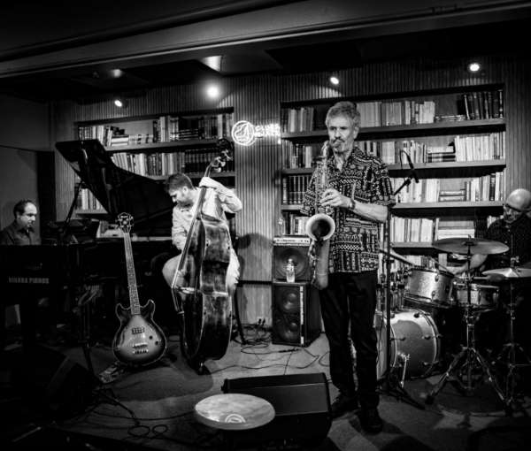 Live @Clube de Jazz:  Chico Amaral Quarteto grava lbum ao vivo - 
